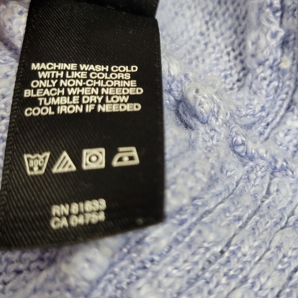 Kenneth Cole NY Womens Light Blue Sweater in a Size Medium - Picture 9 of 13